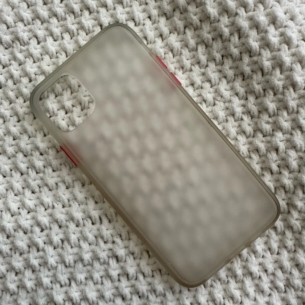 Seven Iphone 11 Pro Max case - Picture 7 of 8